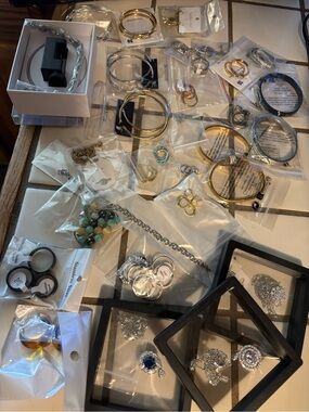 Mixed Women’s Jewelry Set – Gold & Silver Accessories